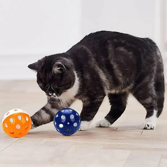 El Juguete Perfecto para tu Gato: Por qué los Juguetes de Cascabel Son una Gran Opción